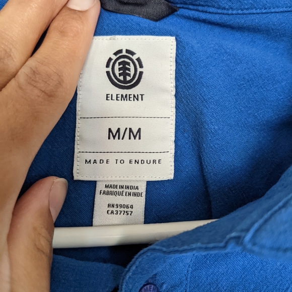 ELEMENT blue button up - Picture 5 of 8